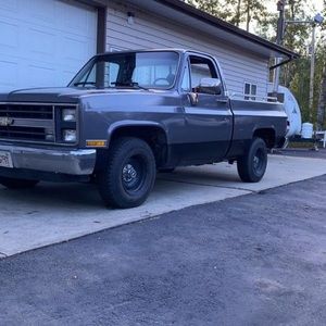 Meet your Posher, Grady